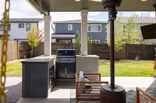 63220 NW Red Butte Ct, Bend, OR 97703 - Photo 27