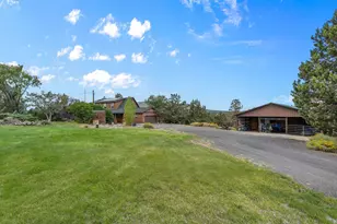7791 SW Wickiup Ave, Redmond, OR 97756 - Photo 31