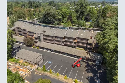 115 Rogue River Highway #APT 307, Grants Pass, OR 97527 - Photo 37