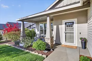 1112 Stanford Ave, Medford, OR 97504 - Photo 5