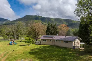 7680 Upper Applegate, Jacksonville, OR 97530 - Photo 33