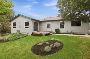 3097 NE Barrington Ct, Bend, OR 97701 - Photo 15