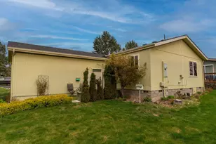 1188 NE 27th St, Bend, OR 97701 - Photo 25