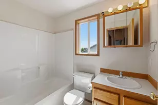 1917 NE Squire Dr, Madras, OR 97741 - Photo 19
