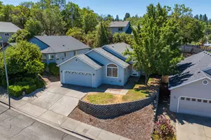 231 SE Independence Dr, Grants Pass, OR 97527 - Photo 31