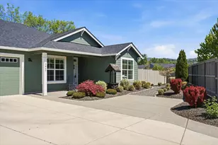 3847 Arena Dr, Medford, OR 97504 - Photo 47