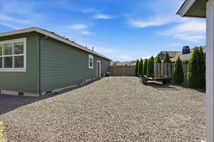 3847 Arena Dr, Medford, OR 97504 - Photo 37