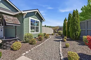 3847 Arena Dr, Medford, OR 97504 - Photo 49