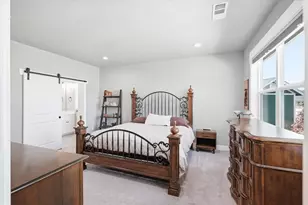 3847 Arena Dr, Medford, OR 97504 - Photo 29
