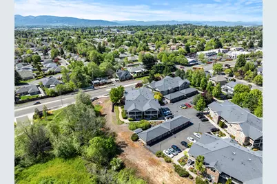 1280 Ashford Way #2, Medford, OR 97504 - Photo 35