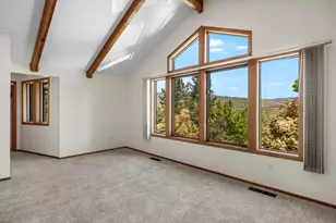 575 Dogwood Way, Ashland, OR 97520 - Photo 17