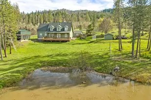 10060 Butte Falls Hwy, Eagle Point, OR 97524 - Photo 5