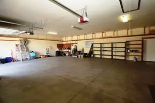 21491 Bear Creek Rd, Bend, OR 97701 - Photo 25