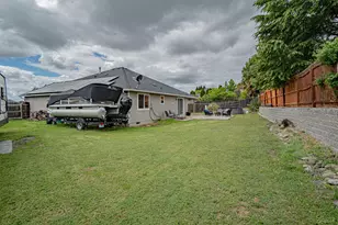 514 Coventry Ct, Eagle Point, OR 97524 - Photo 19
