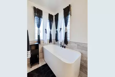 9015 Arant Road, Klamath Falls, OR 97603 - Photo 29