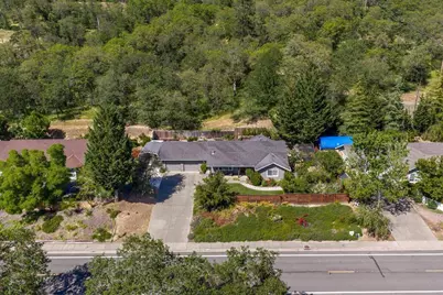 1180 NW F Street, Grants Pass, OR 97526 - Photo 15