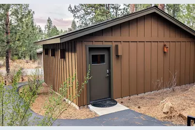 61388 Big Eddy Circle, Bend, OR 97702 - Photo 15