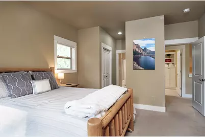 61388 Big Eddy Circle, Bend, OR 97702 - Photo 11