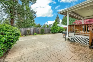 634 Towne St, Grants Pass, OR 97527 - Photo 43