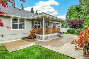 634 Towne St, Grants Pass, OR 97527 - Photo 41