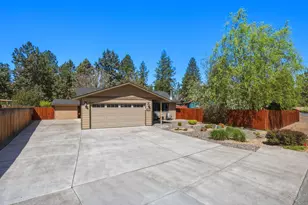 61605 Summer Shade Dr, Bend, OR 97702 - Photo 53