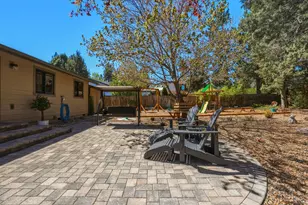 61605 Summer Shade Dr, Bend, OR 97702 - Photo 43