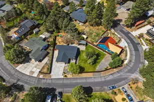 61605 Summer Shade Dr, Bend, OR 97702 - Photo 59