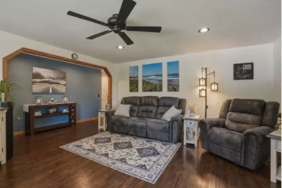 61605 Summer Shade Drive, Bend, OR 97702 - Photo 11