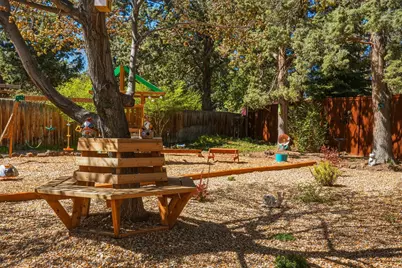 61605 Summer Shade Drive, Bend, OR 97702 - Photo 47