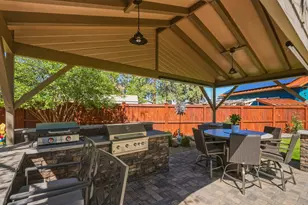 61605 Summer Shade Dr, Bend, OR 97702 - Photo 41