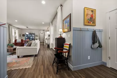 1048 E Black Butte Avenue, Sisters, OR 97759 - Photo 3