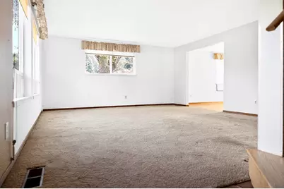 2318 Marina Drive, Klamath Falls, OR 97601 - Photo 3