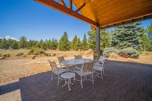 63945 W Quail Haven Dr, Bend, OR 97703 - Photo 47