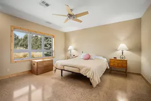 63945 W Quail Haven Dr, Bend, OR 97703 - Photo 23
