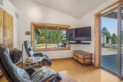 63945 W Quail Haven Drive, Bend, OR 97703 - Photo 19