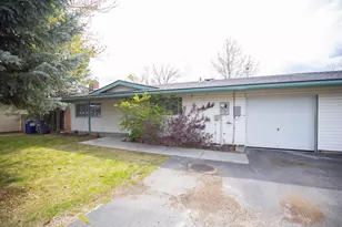 10556 Wright Ave, Klamath Falls, OR 97603 - Photo 19