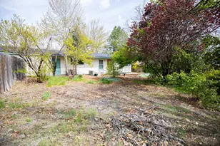 10556 Wright Ave, Klamath Falls, OR 97603 - Photo 17