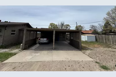 221 NE Idlewood Street, Prineville, OR 97754 - Photo 3