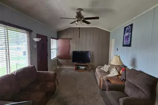 221 NE Idlewood St, Prineville, OR 97754 - Photo 17