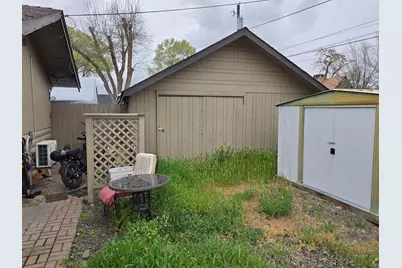 221 NE Idlewood Street, Prineville, OR 97754 - Photo 5