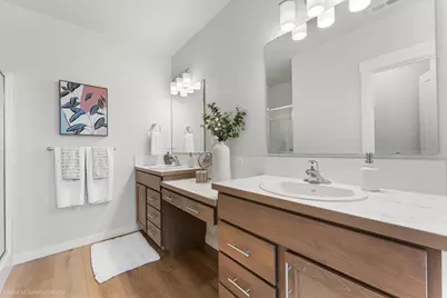 3077 Mt. Thielsen Drive #63, Medford, OR 97504 - Photo 15