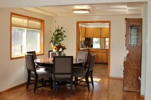 3011 Edgewood Dr, Medford, OR 97504 - Photo 11