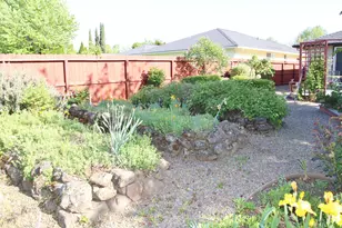 3011 Edgewood Dr, Medford, OR 97504 - Photo 59