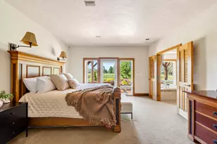 60350 Arnold Market Rd, Bend, OR 97702 - Photo 35