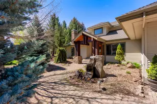 60350 Arnold Market Rd, Bend, OR 97702 - Photo 3