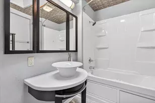 610 Orchard St, Ashland, OR 97520 - Photo 31