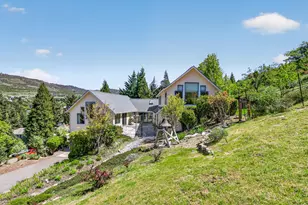 4406 San Juan Dr, Medford, OR 97504 - Photo 5