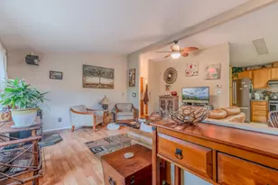 110 W 5th St, Phoenix, OR 97535 - Photo 5
