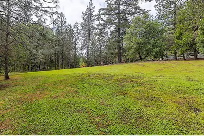 7310 N Applegate Road, Grants Pass, OR 97527 - Photo 33