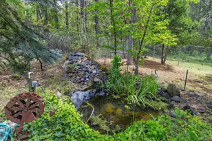 7310 N Applegate Rd, Grants Pass, OR 97527 - Photo 49
